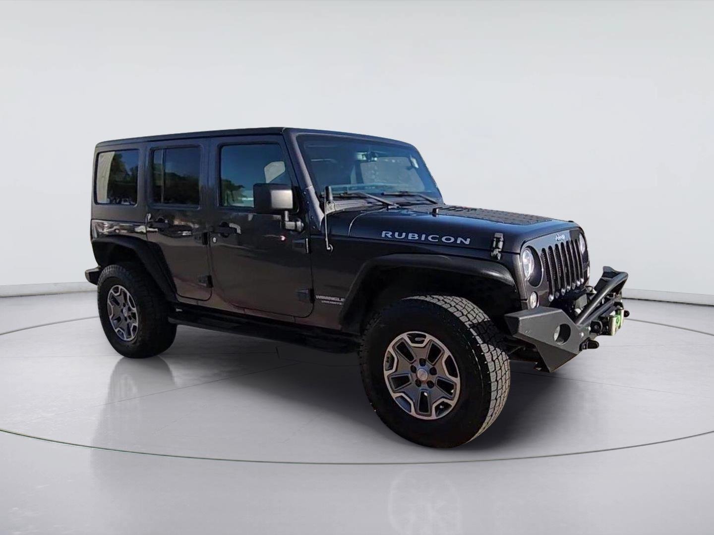 Used 2017 Jeep Wrangler Unlimited Rubicon w/ Connectivity Group AWD/4WD image 2