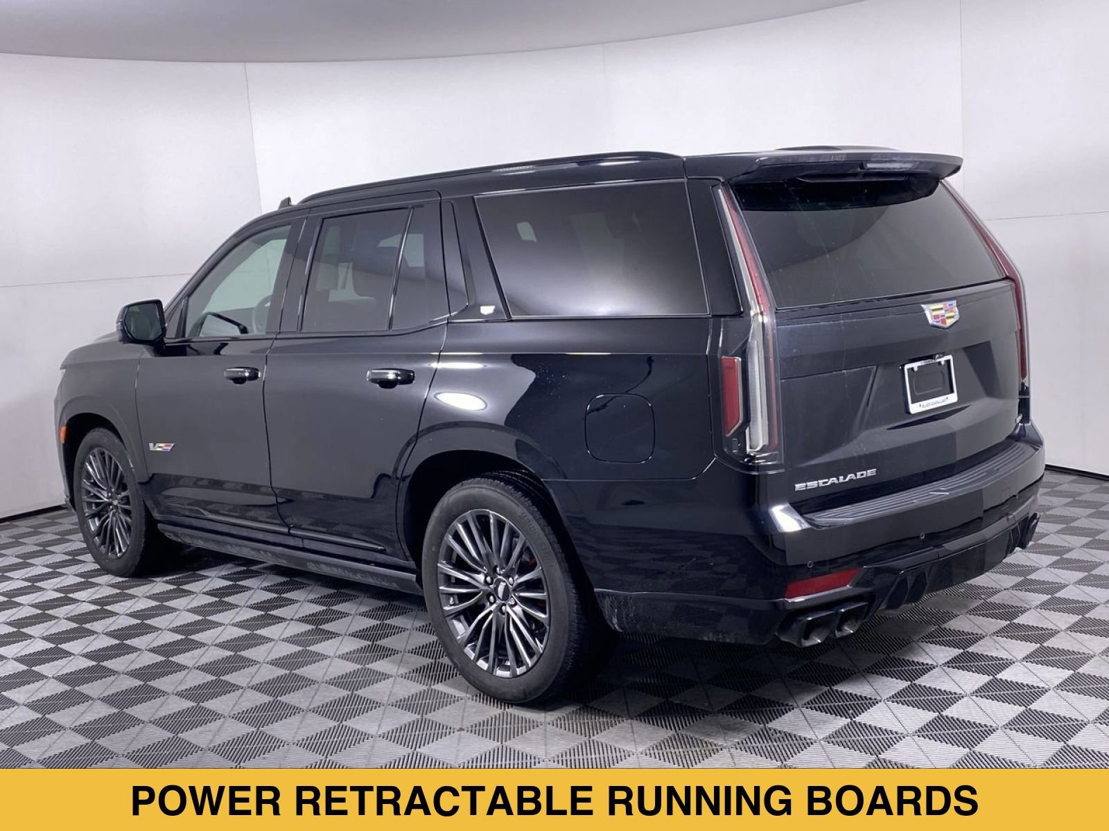 Certified 2023 Cadillac Escalade V AWD/4WD image 20