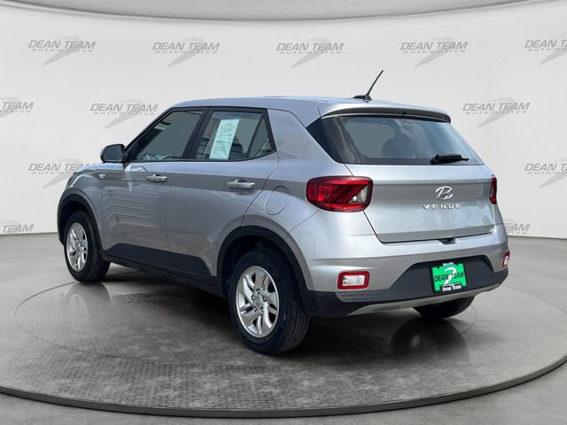 Used 2024 Hyundai Venue SE FWD image 6