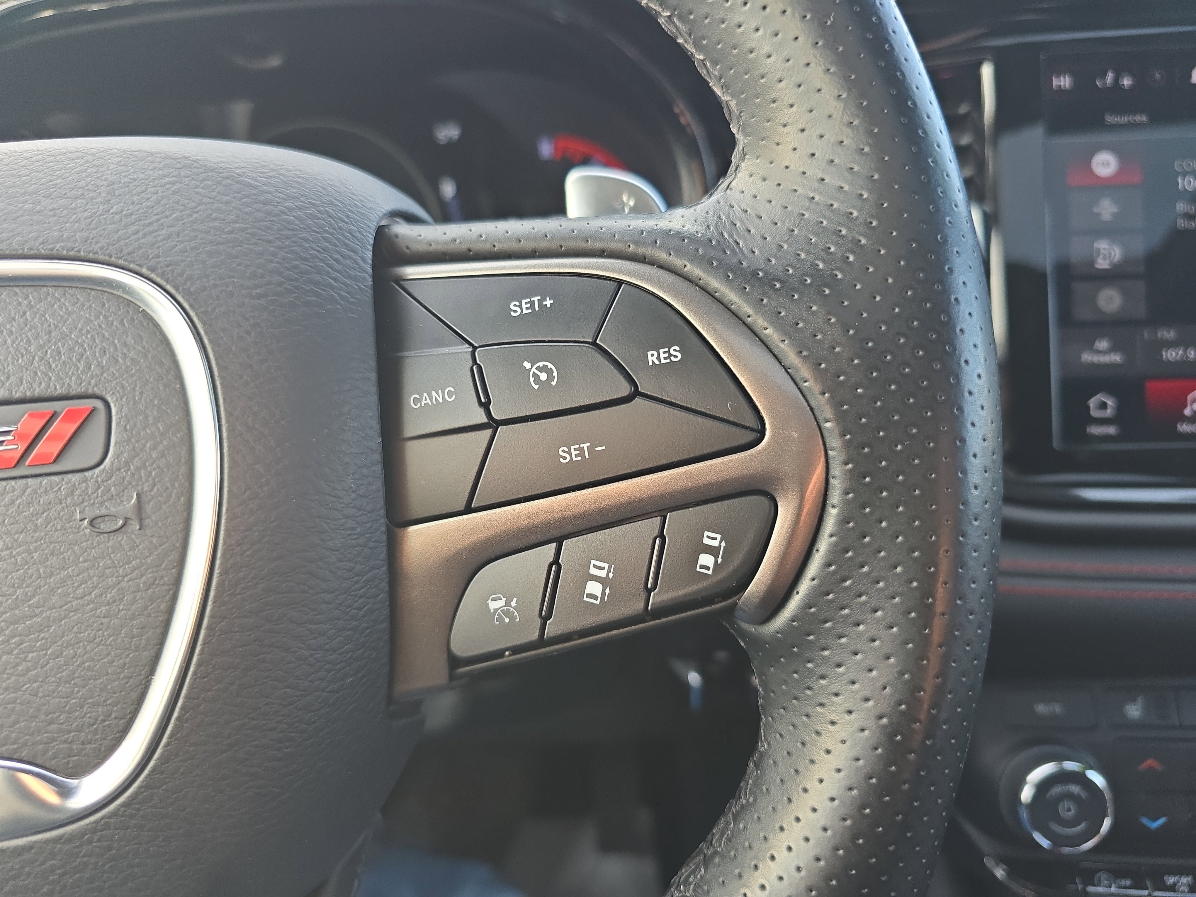 Used 2023 Dodge Durango Citadel image 24