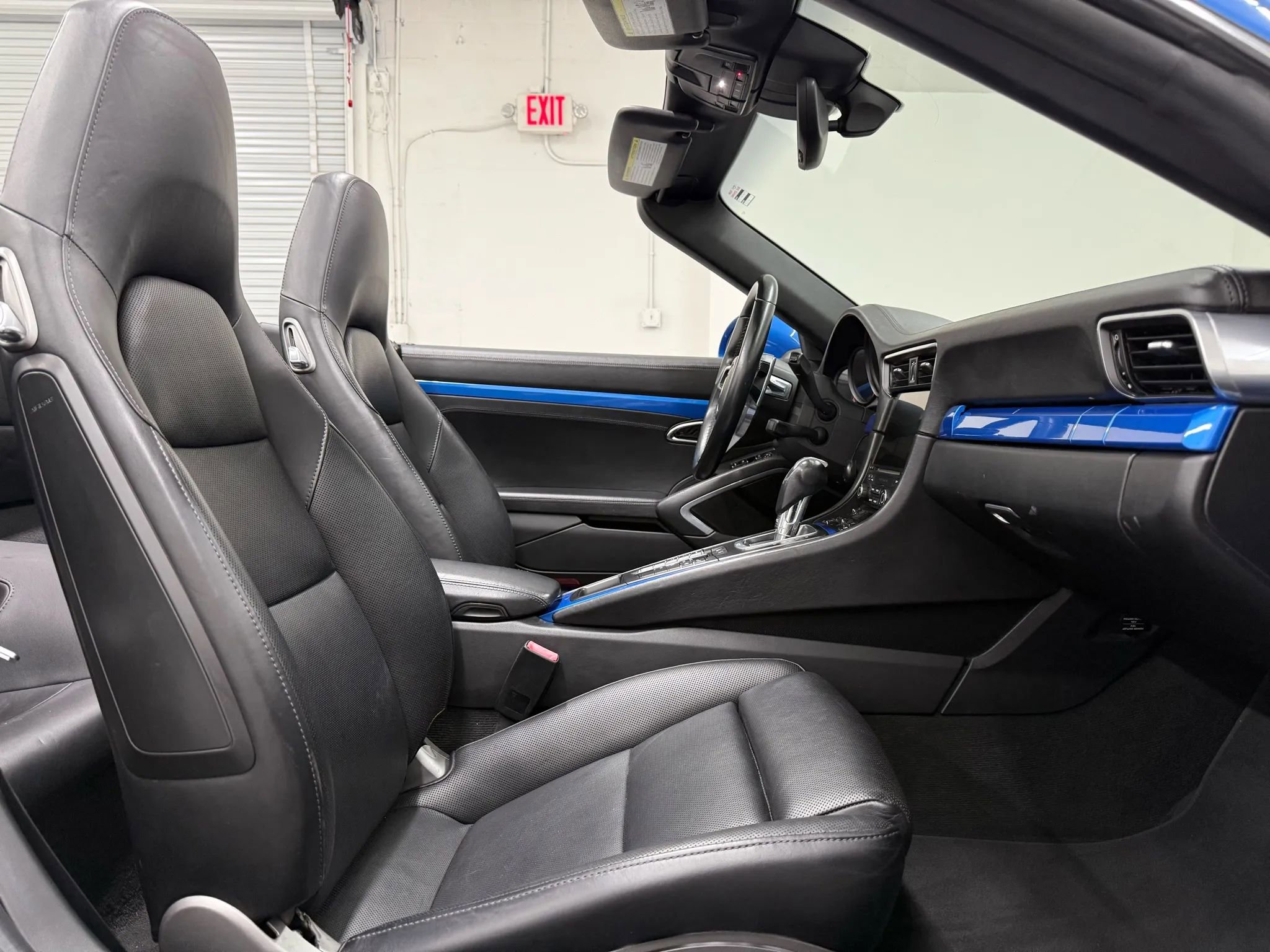 Used 2017 Porsche 911 Carrera image 10