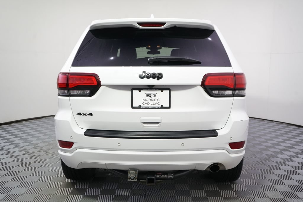 Used 2021 Jeep Grand Cherokee Laredo X AWD/4WD image 5