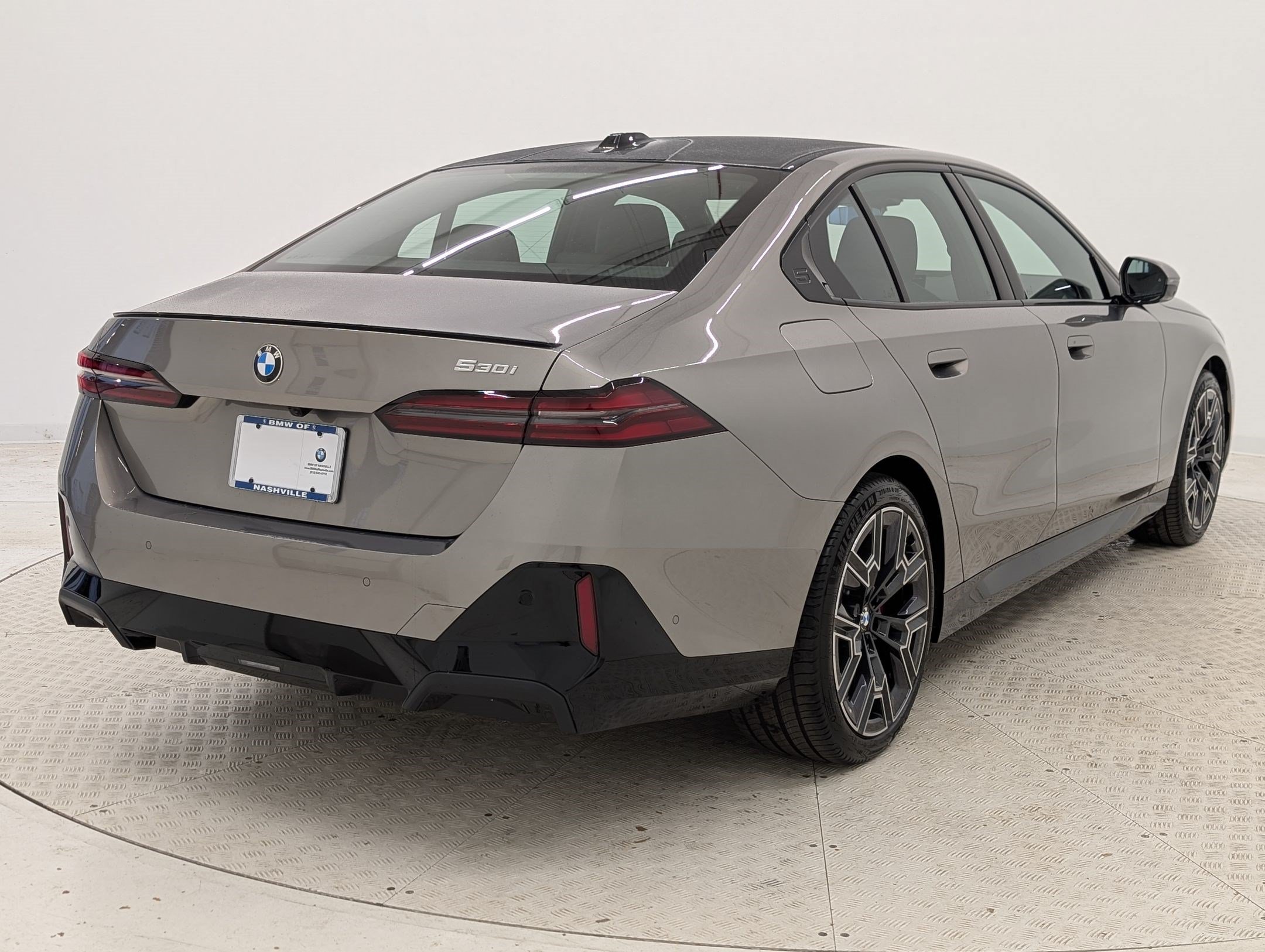 New 2026 BMW 530i RWD image 9