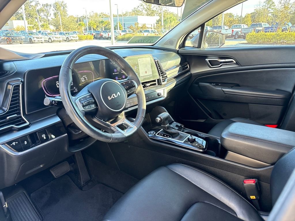 Used 2023 Kia Sportage EX image 6