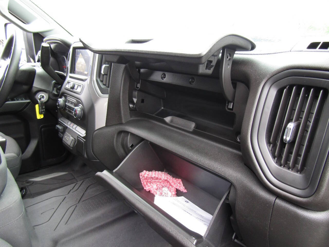 Used 2021 Chevrolet Silverado 2500 Custom w/ Custom Value Package AWD/4WD image 28
