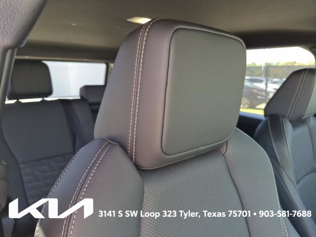 Used 2025 Toyota 4Runner TRD Off-Road Premium AWD/4WD image 15