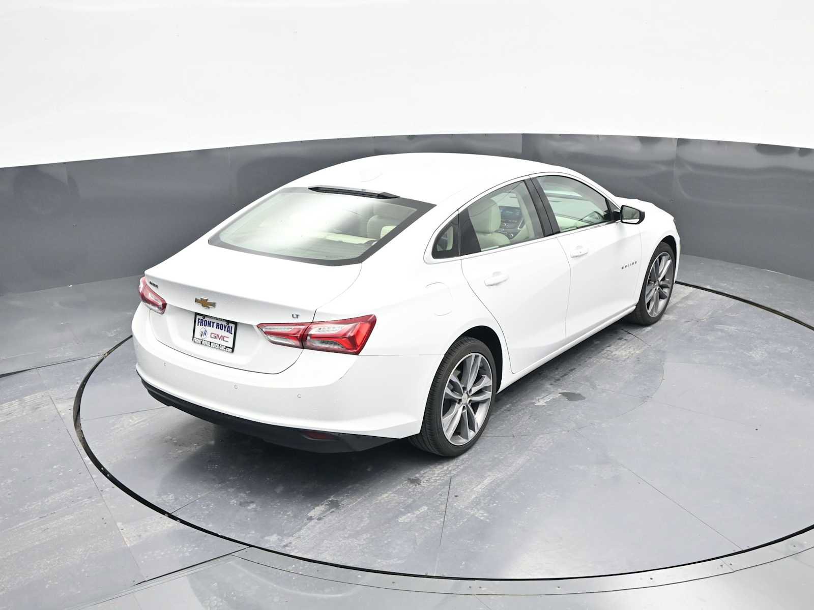 Used 2024 Chevrolet Malibu LT image 34