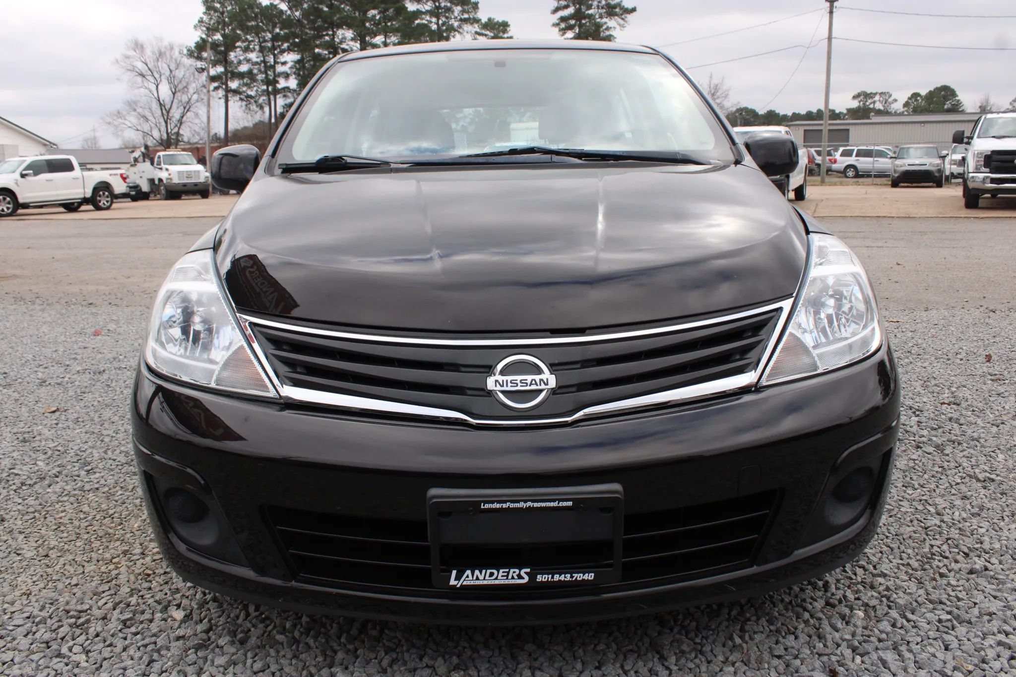 Used 2012 Nissan Versa 1.8 S w/ Plus Pkg FWD image 4