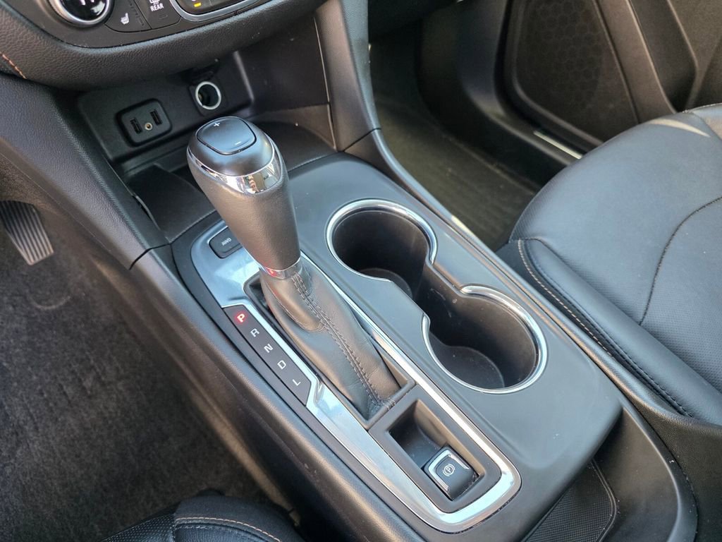 Used 2018 Chevrolet Equinox Premier image 26