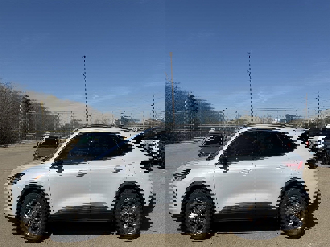 New 2026 Ford Escape ST-Line w/ Tech Pack #1 image 3