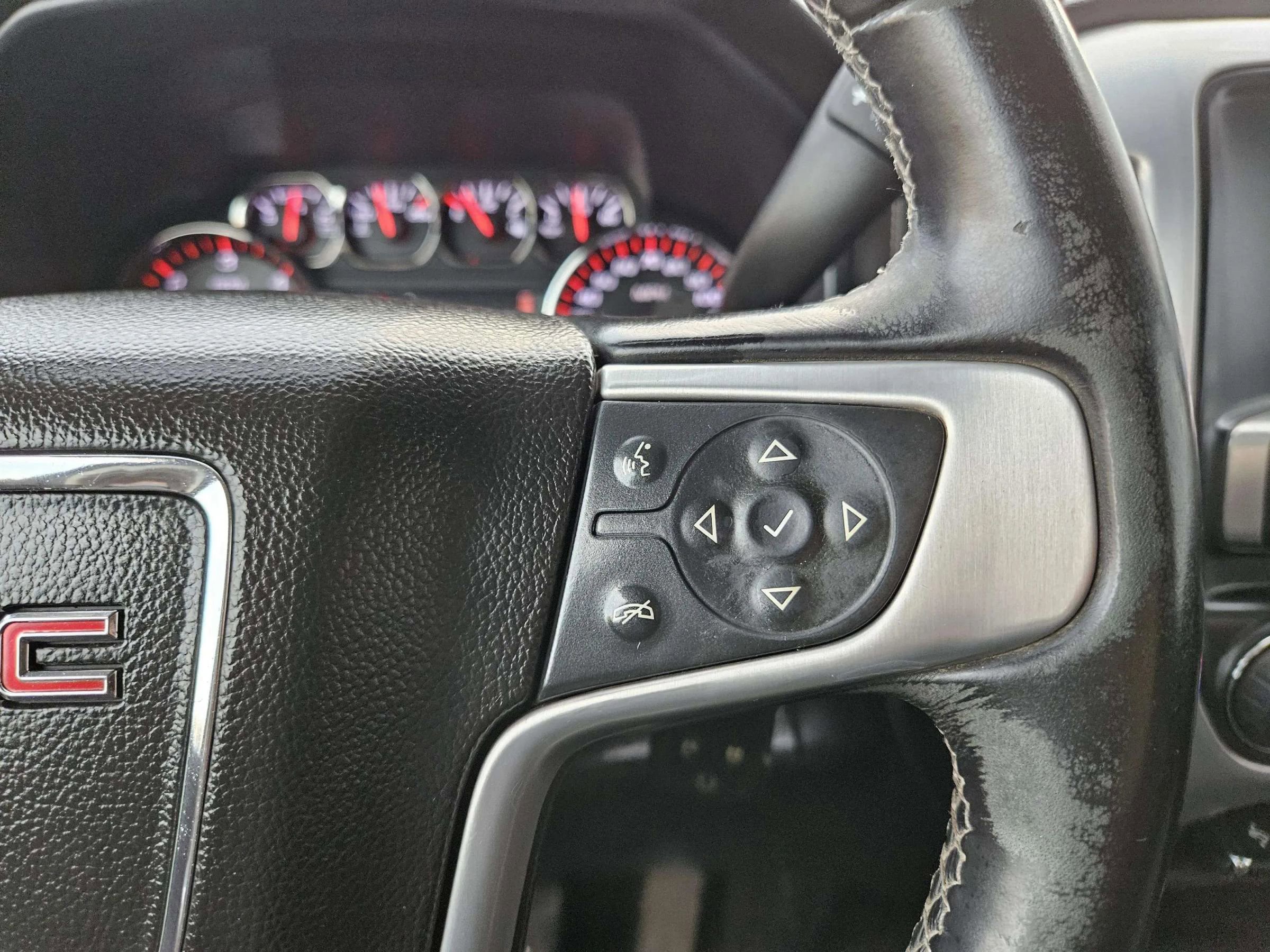 Used 2015 GMC Sierra 1500 SLE w/ SLE Value Package image 25