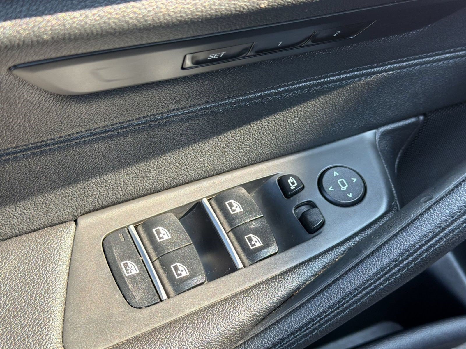 Used 2018 BMW 530e xDrive AWD/4WD image 27