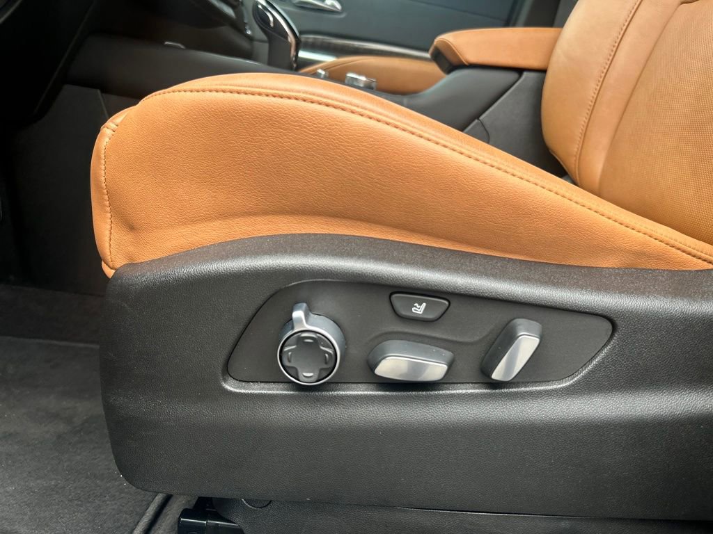 Certified 2023 Cadillac XT4 Premium Luxury image 23