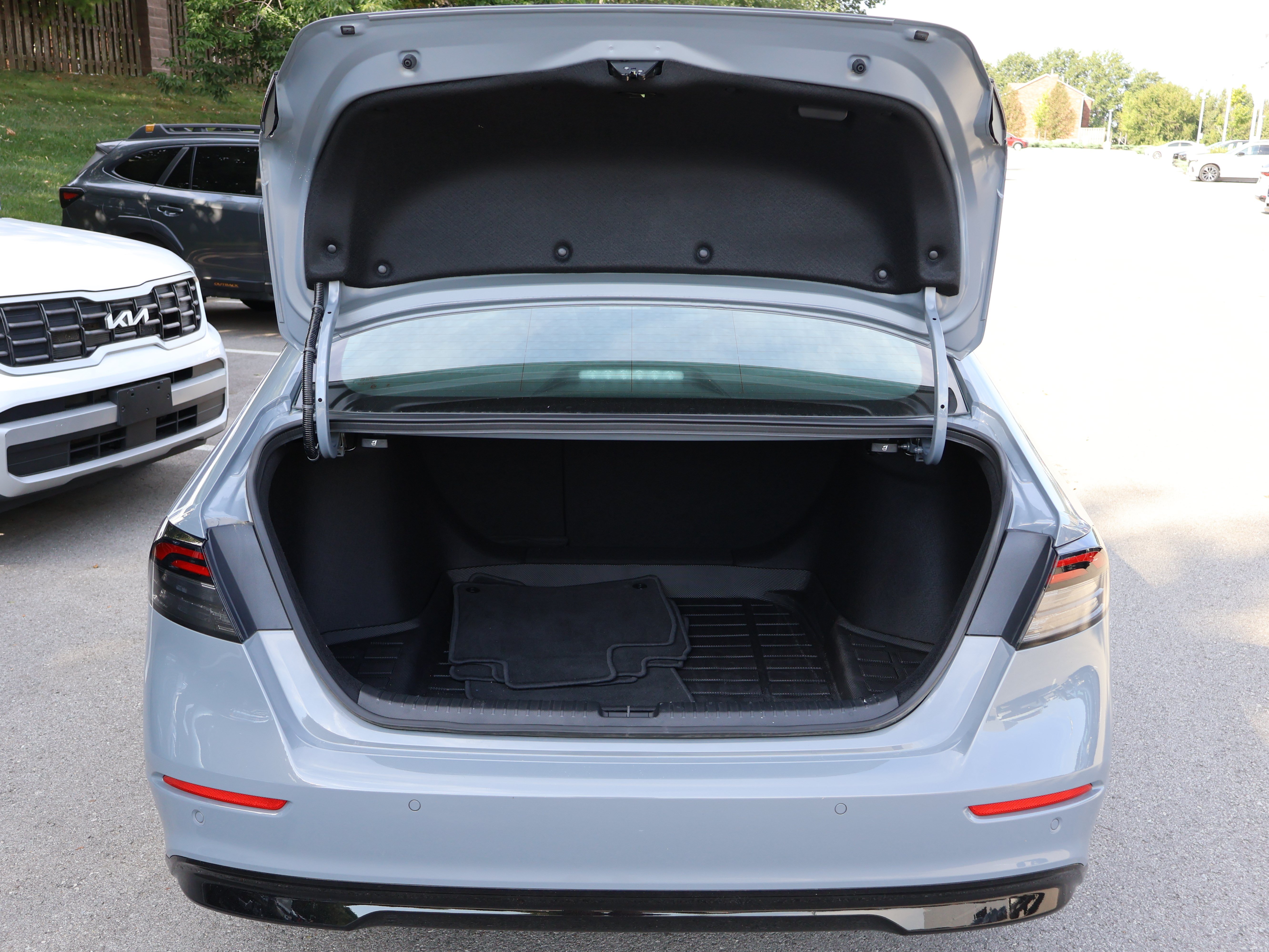 Used 2026 Honda Accord Touring image 9