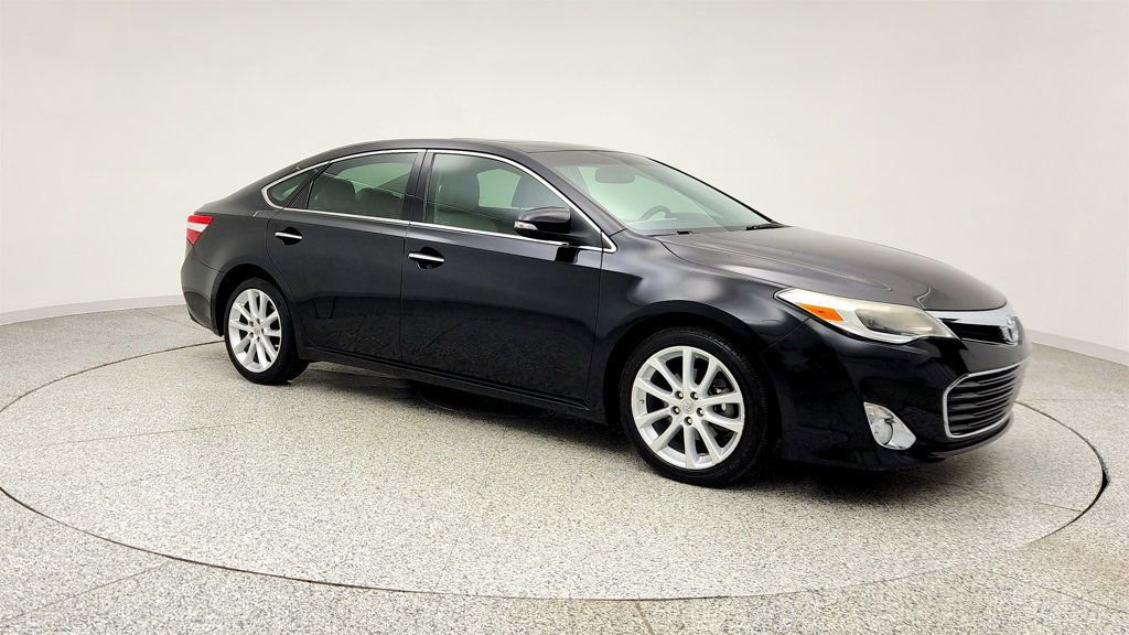 Used 2013 Toyota Avalon XLE Touring image 3