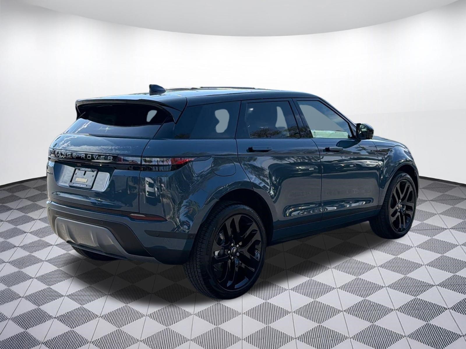 New 2026 Land Rover Range Rover Evoque S AWD/4WD image 9