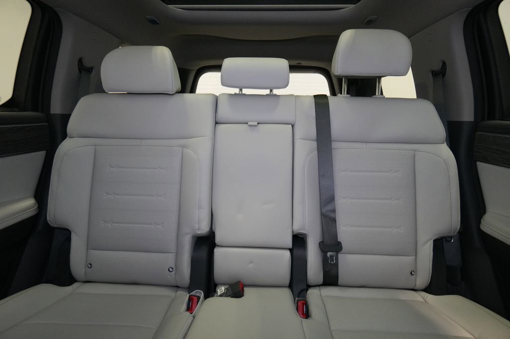 New 2026 Hyundai Santa Fe Limited image 24