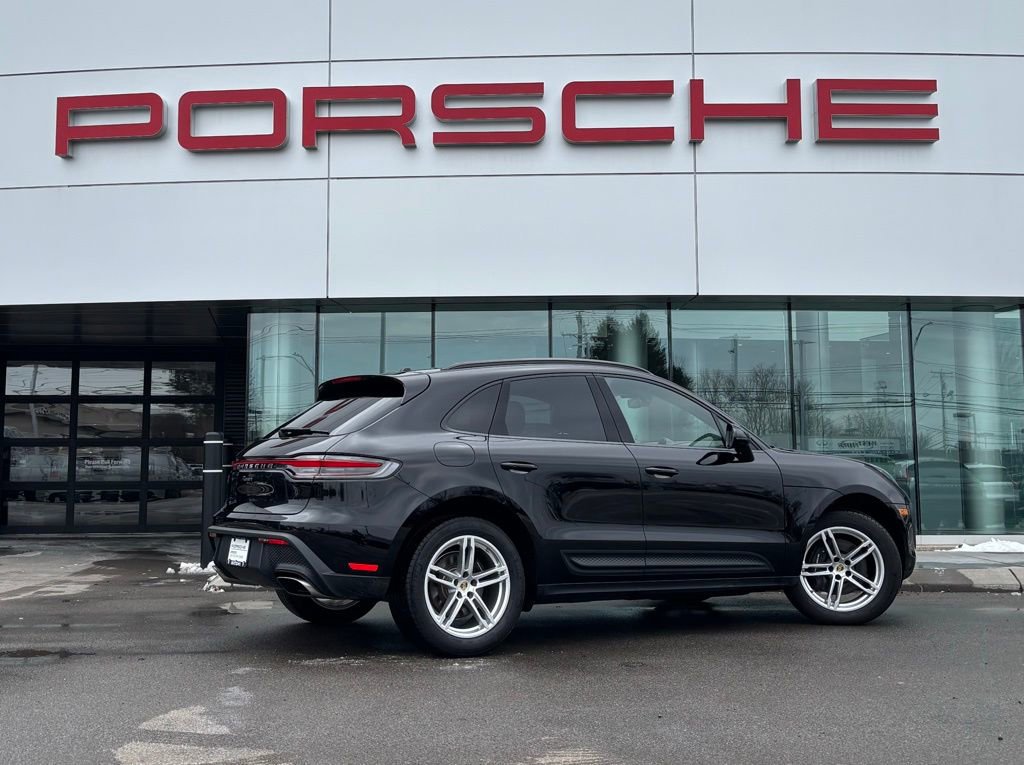 Certified 2026 Porsche Macan image 43
