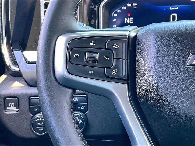 Used 2023 Chevrolet Silverado 1500 LT AWD/4WD image 23