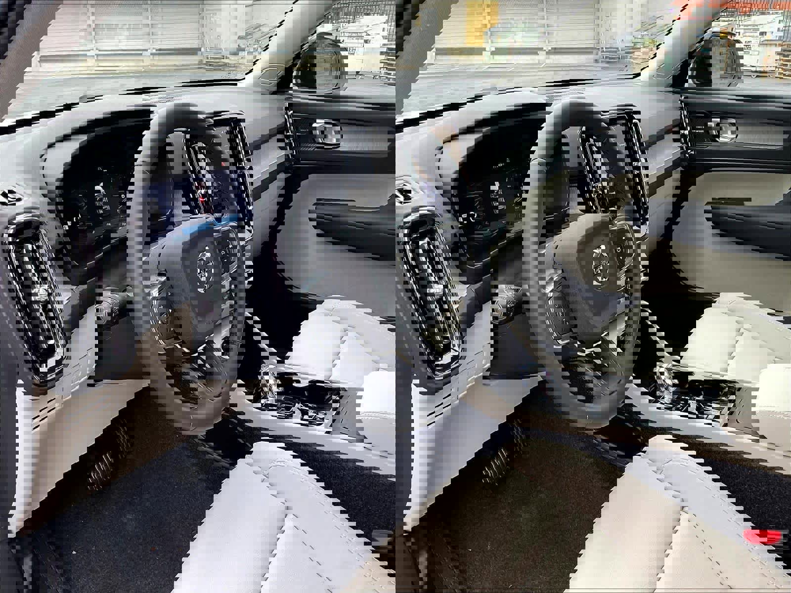 New 2026 Volvo XC40 B4 Plus w/ Climate Package image 8