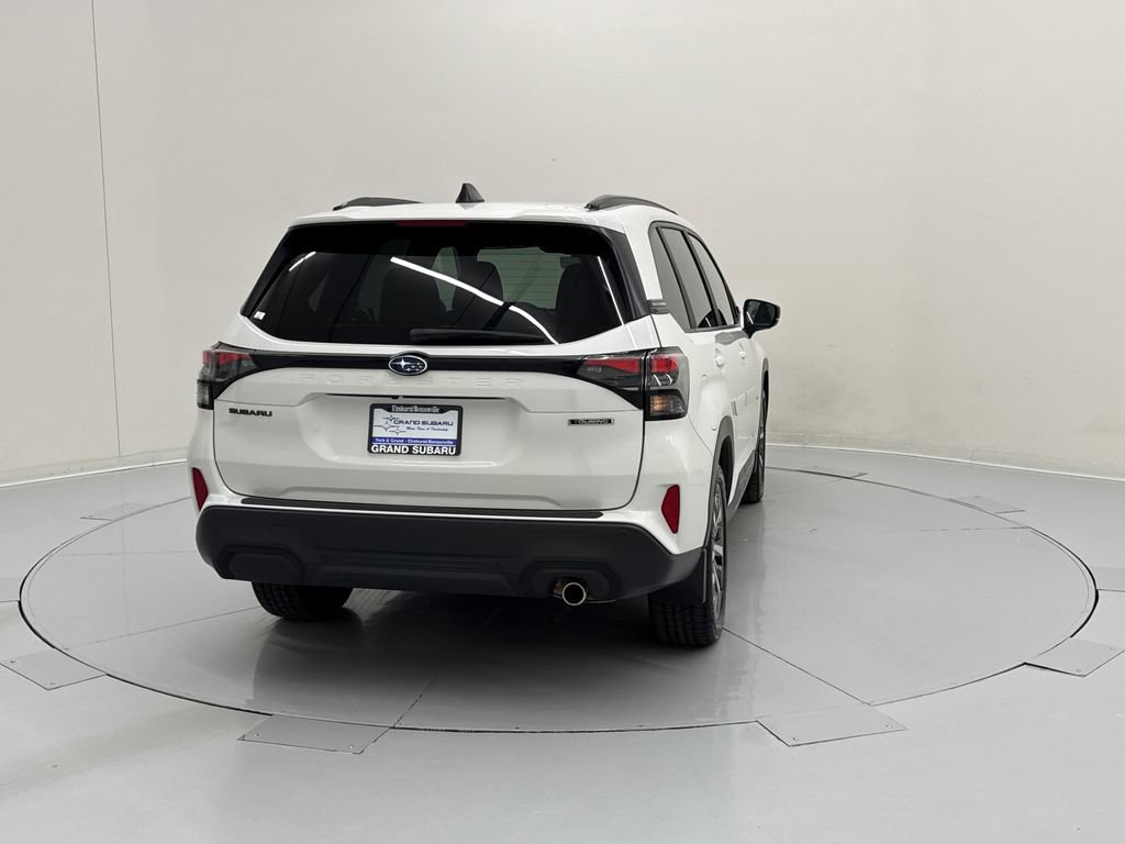 Used 2026 Subaru Forester Touring AWD/4WD image 5