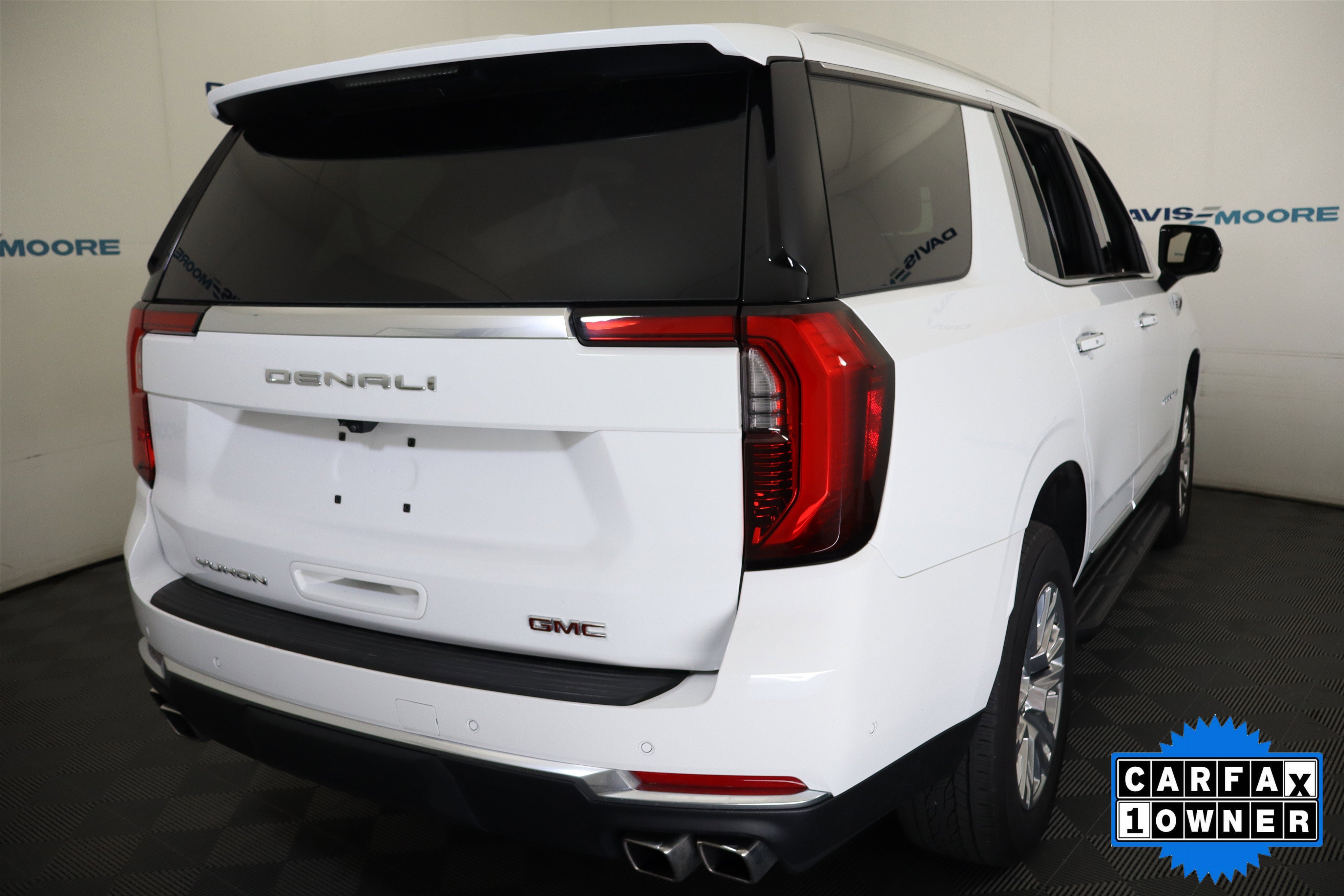 Used 2025 GMC Yukon Denali AWD/4WD image 6