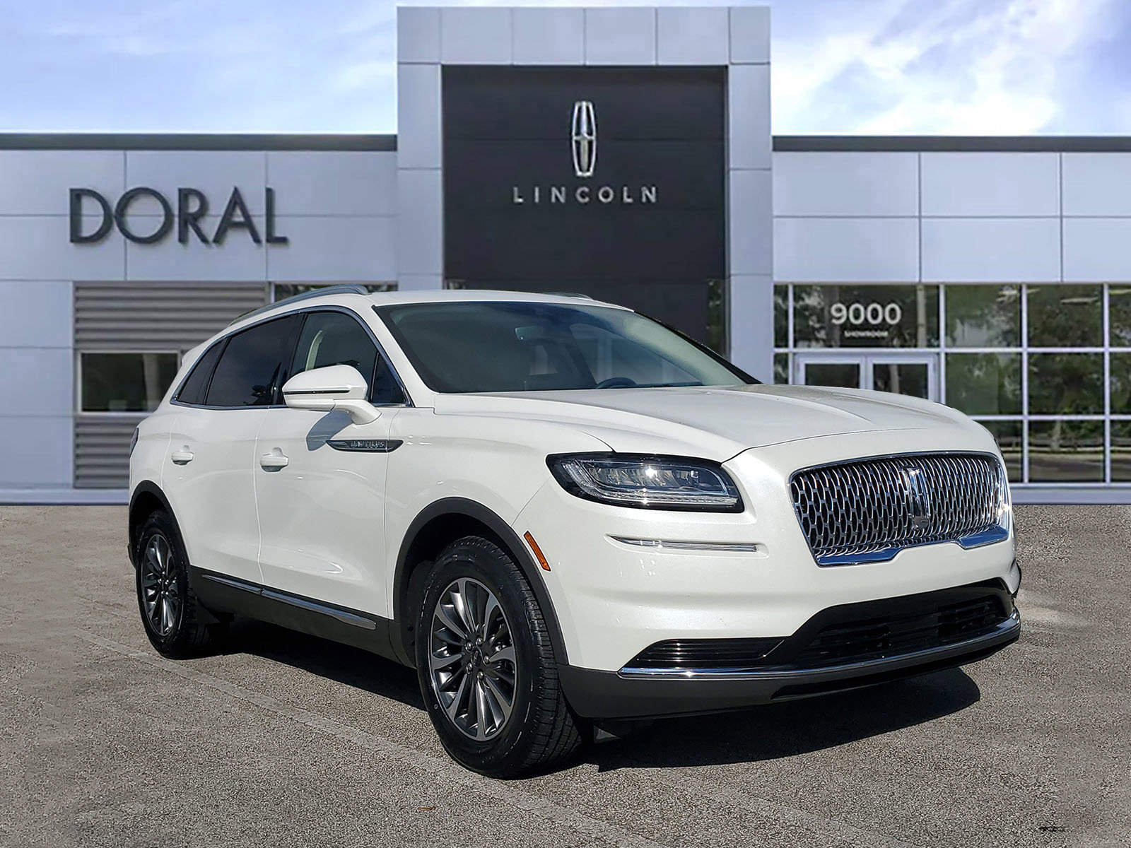 Certified 2022 Lincoln Nautilus FWD w/ Premium Package