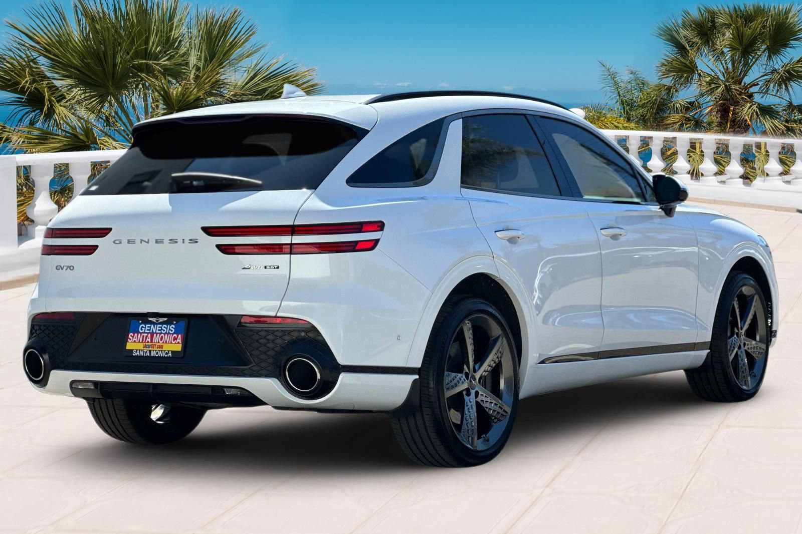 Used 2023 Genesis GV70 3.5T Sport w/ Sport Prestige Package image 5