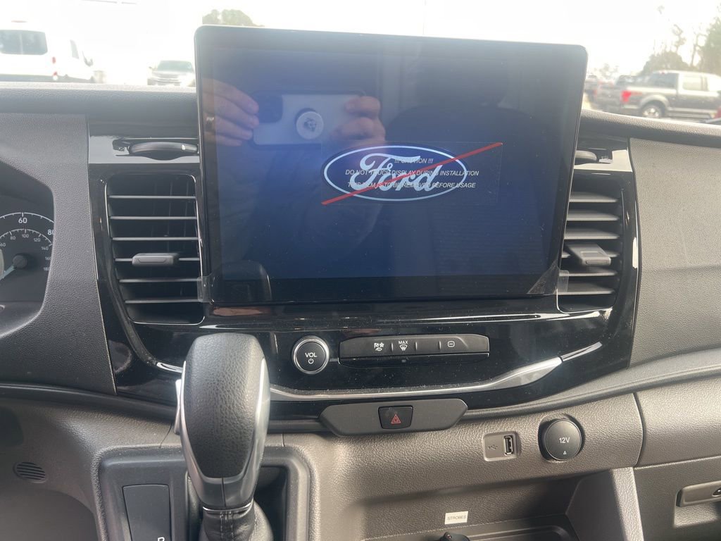 Used 2024 Ford Transit 350 w/ Interior Upgrade Package image 16