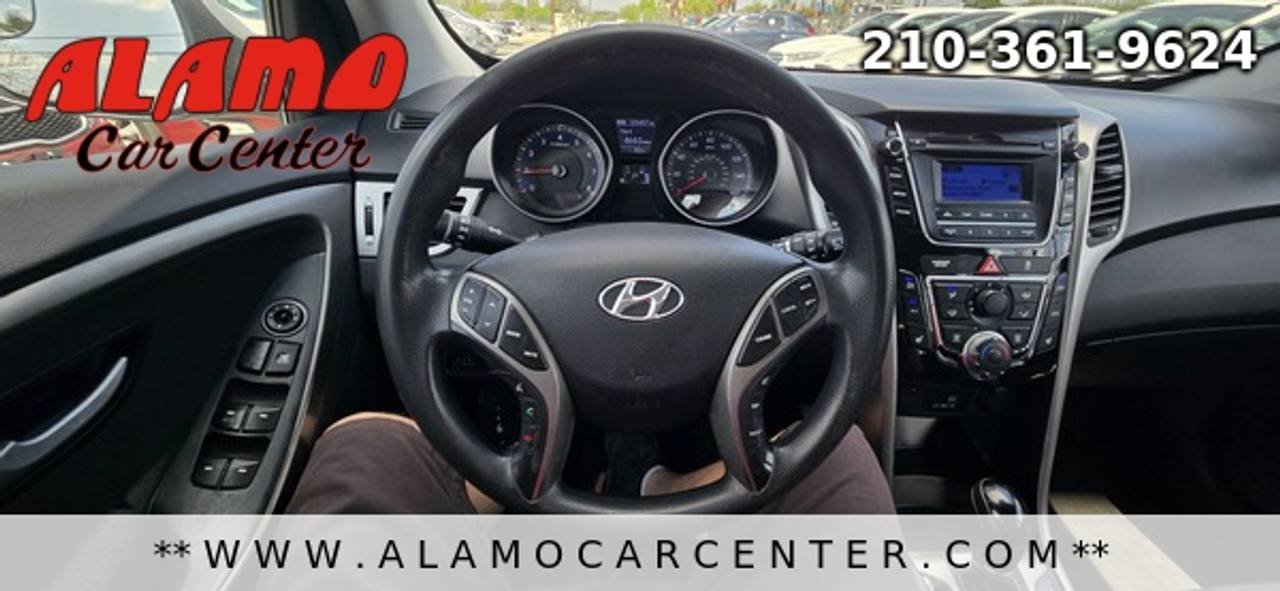 Used 2016 Hyundai Elantra GT FWD image 33