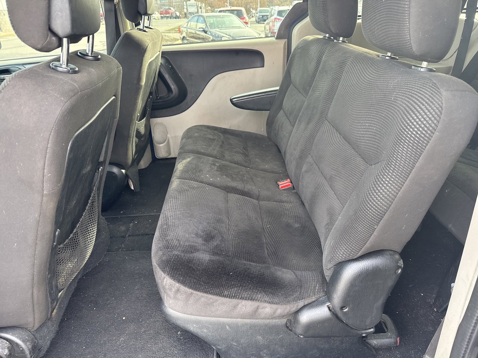 Used 2020 Dodge Grand Caravan SE image 12