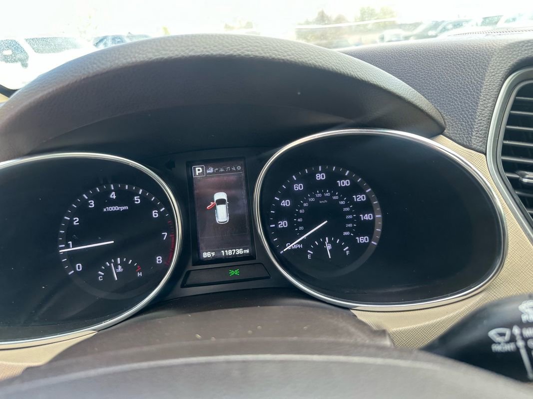 Used 2019 Hyundai Santa Fe XL AWD/4WD image 39