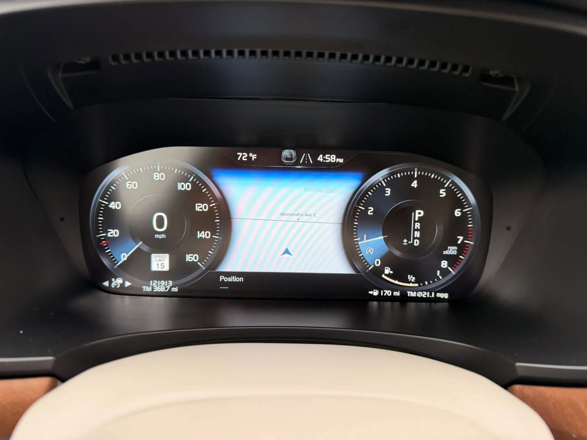 Used 2017 Volvo S90 T6 Inscription w/ Vision Package AWD/4WD image 11