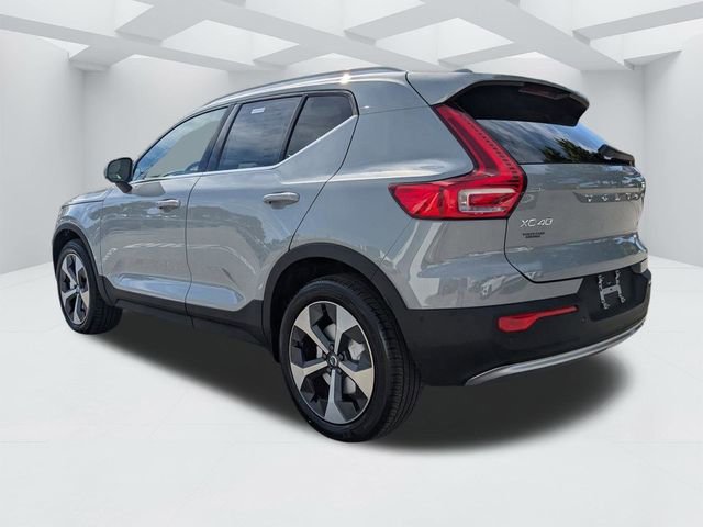 New 2025 Volvo XC40 B5 Plus w/ Protection Package Premier AWD/4WD image 7