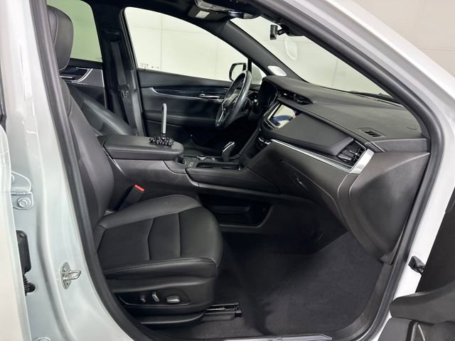 Used 2023 Cadillac XT5 Premium Luxury image 29