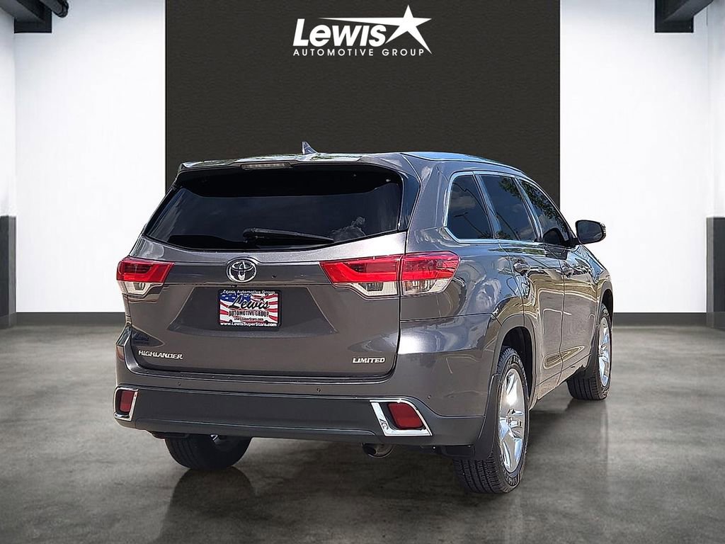 Used 2018 Toyota Highlander Limited FWD image 4