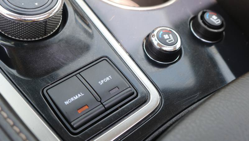 Used 2018 Nissan Maxima Platinum FWD image 16