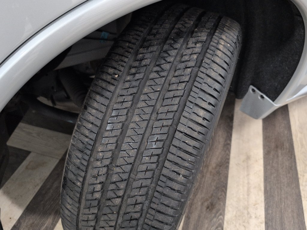 Used 2024 Dodge Durango GT image 23