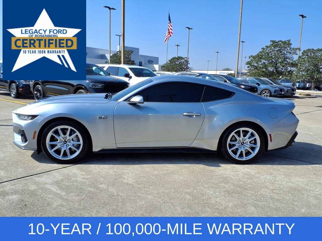 Used 2025 Ford Mustang GT Premium image 3