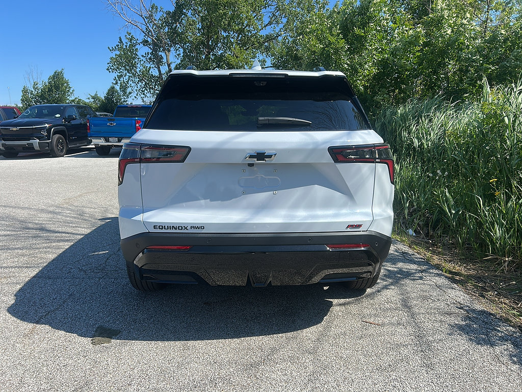 New 2026 Chevrolet Equinox RS w/ Convenience Package III AWD/4WD image 5