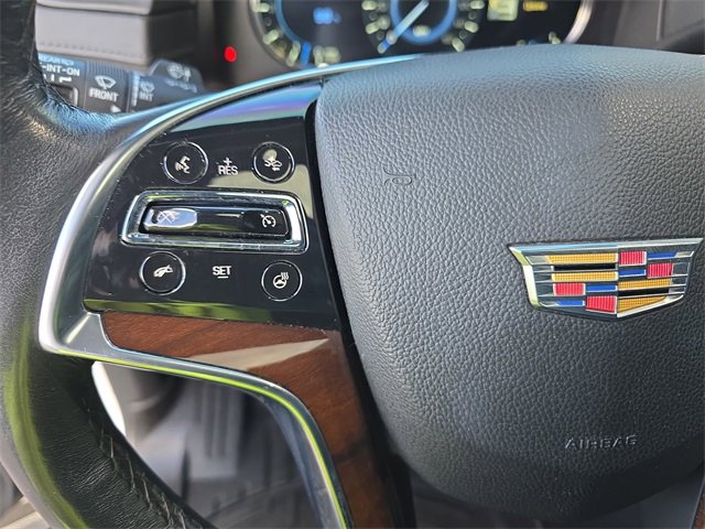 Used 2020 Cadillac Escalade Luxury w/ LPO, Radiant Package image 21