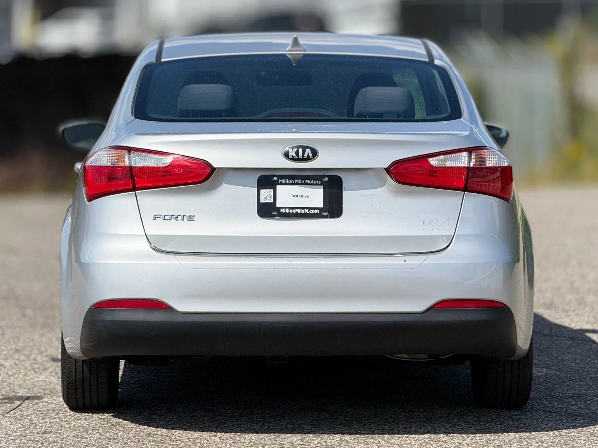 Used 2015 Kia Forte LX FWD image 4