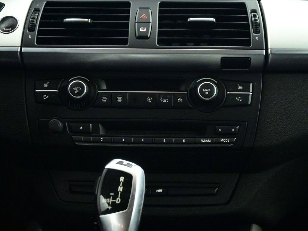 Used 2012 BMW X5 xDrive35i image 8