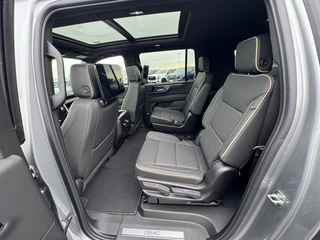 New 2026 GMC Yukon XL Elevation w/ Elevation Premium Package AWD/4WD image 24