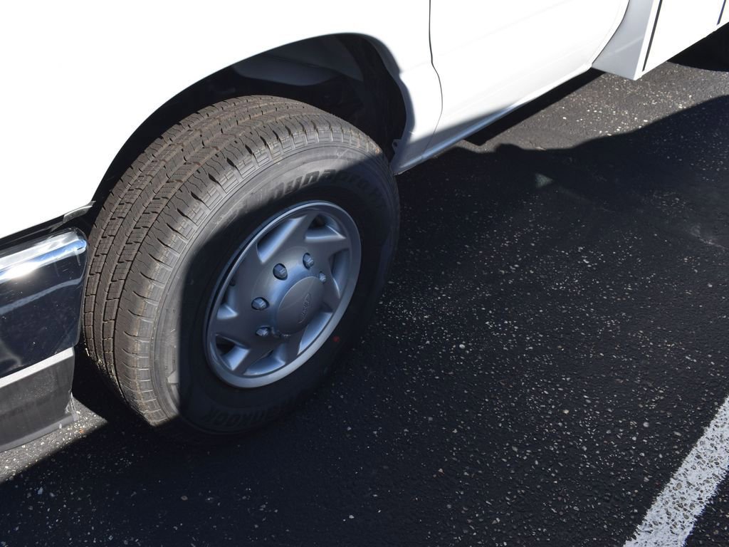 New 2025 Ford E-350 and Econoline 350 Super Duty w/ Power Equipment Group image 9