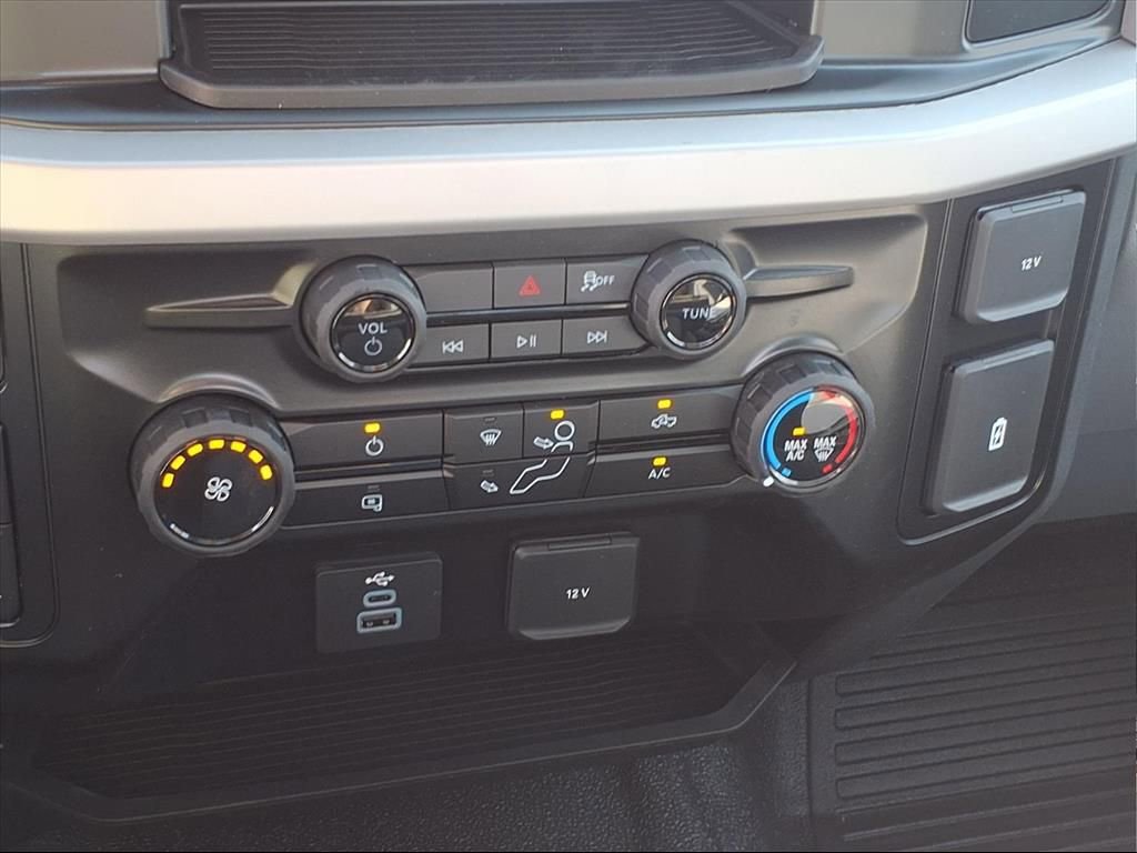 New 2026 Ford F450 XL w/ XL Chrome Package image 8