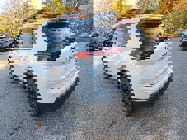 New 2026 Nissan Rogue SV image 8