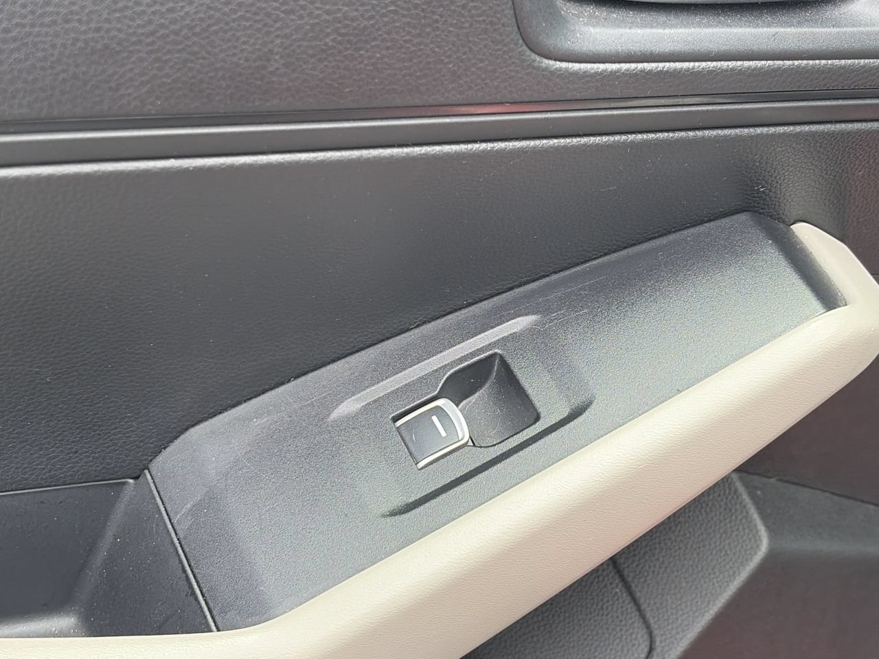 Used 2024 Honda Accord EX image 18