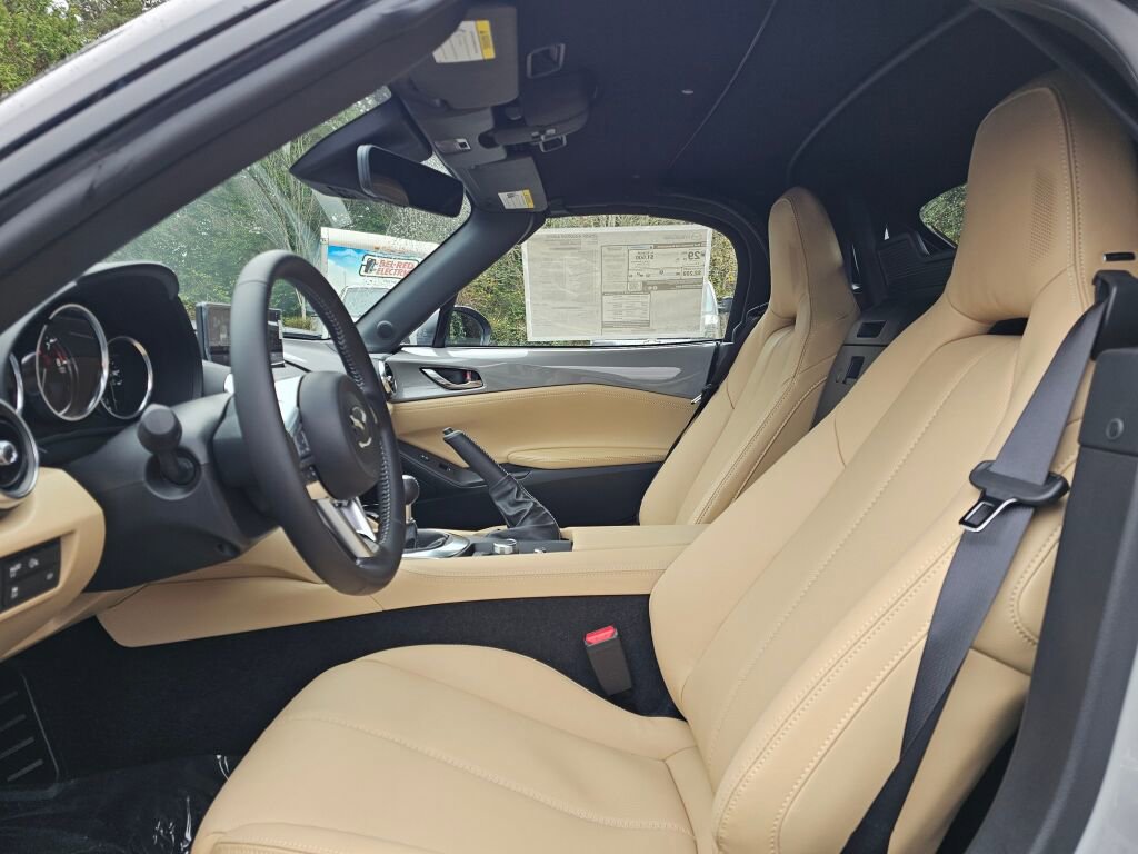 New 2025 MAZDA MX-5 Miata Grand Touring w/ Appearance Package image 11