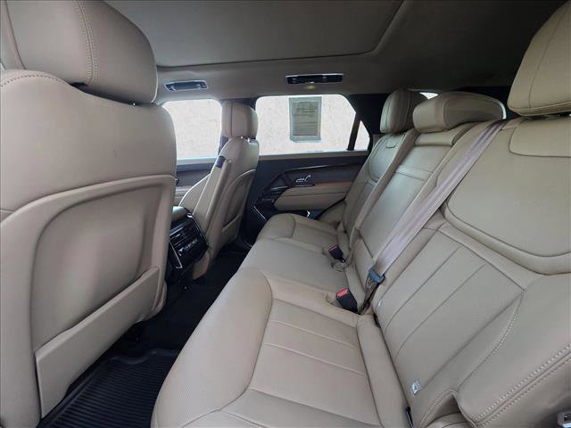 Used 2023 Land Rover Range Rover Sport SE image 16